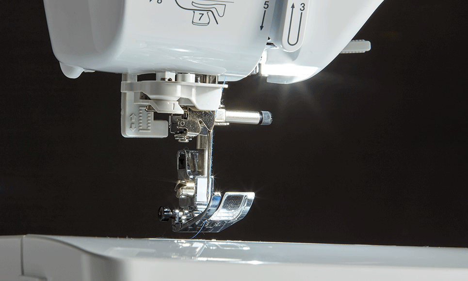 Innov-is A16 sewing machine 5